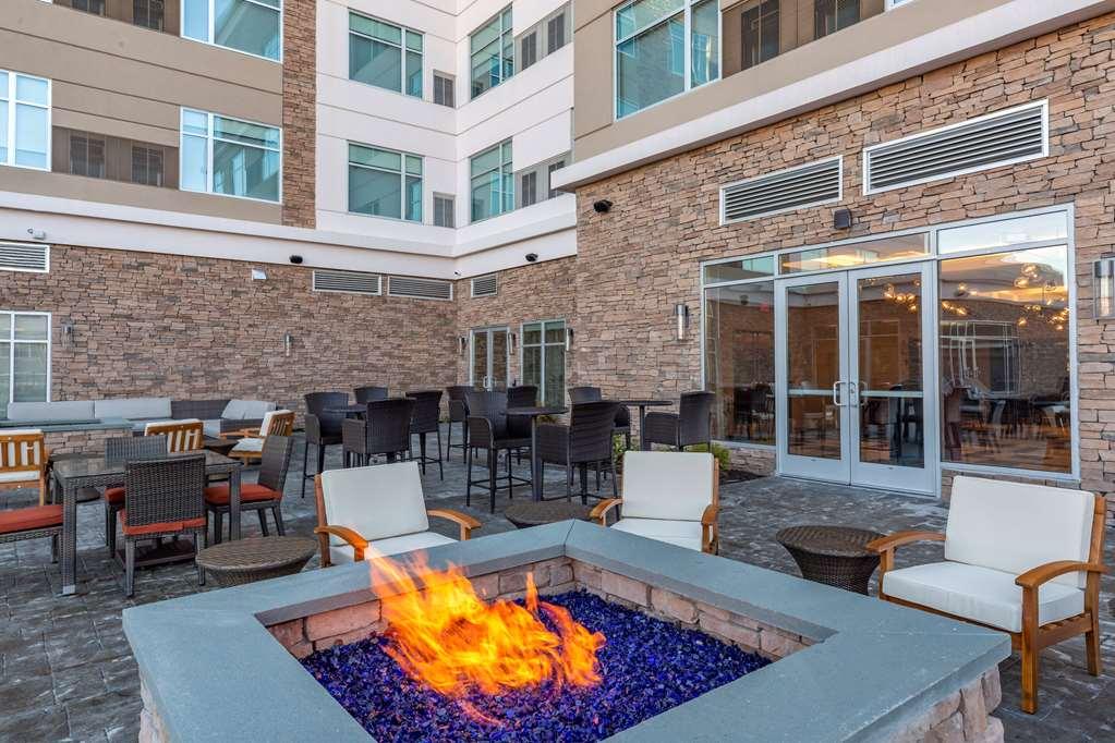 Cambria Hotel Manchester South Windsor Einrichtungen foto